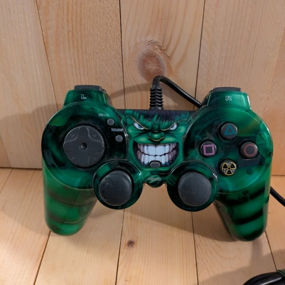 PlayStation 1 Hulk Green Wired Game Controller Used